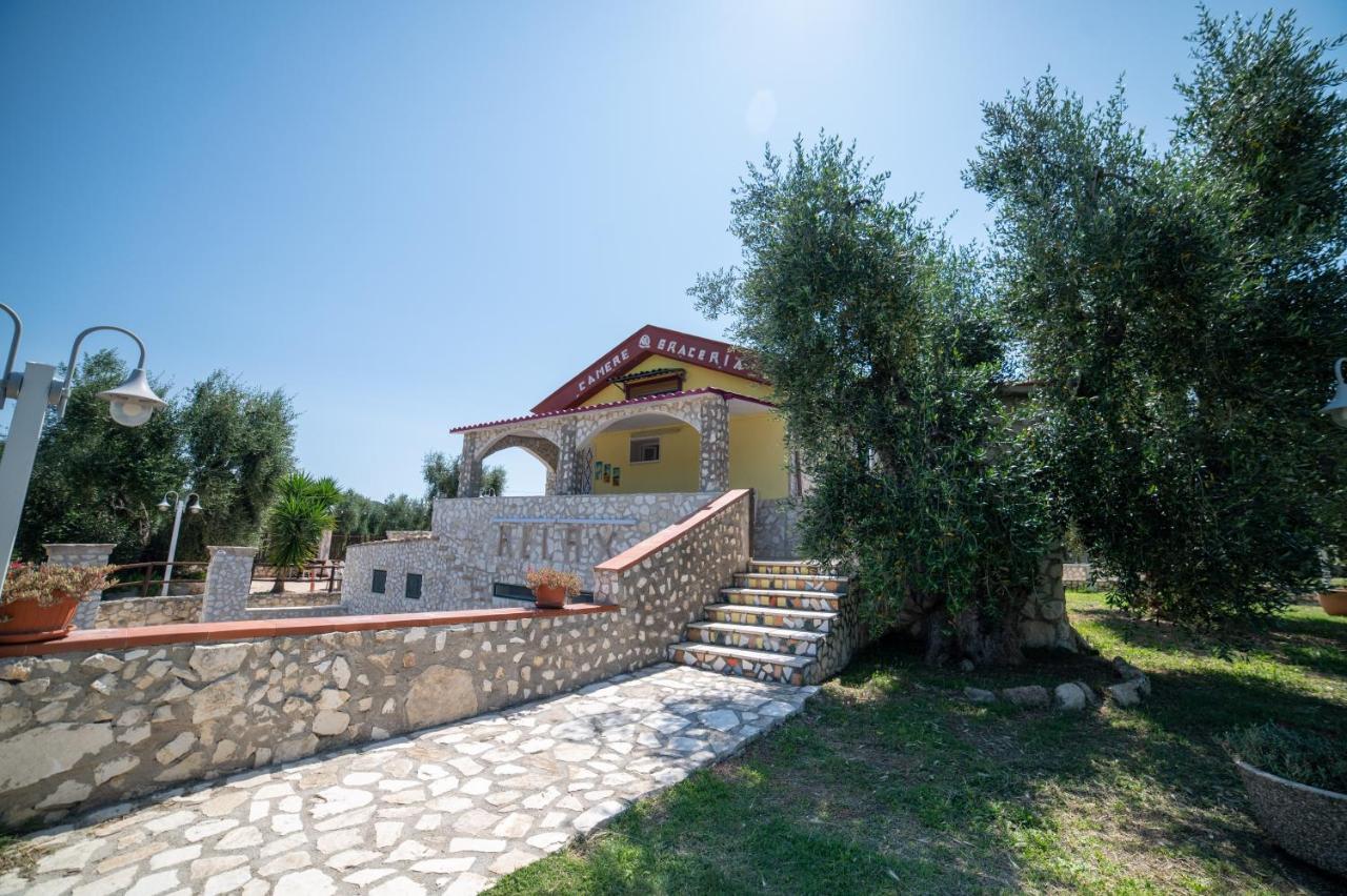 Coppola Rossa Relax Bed and Breakfast Vieste Exteriör bild